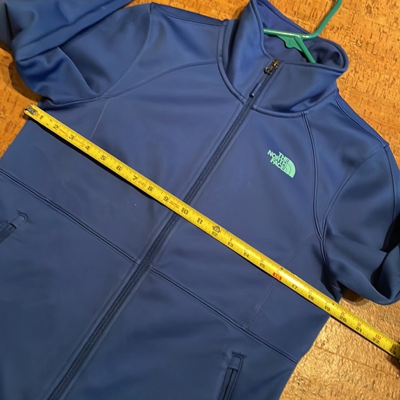 The North Face windwall soft shell jacket - Picture 3 of 10